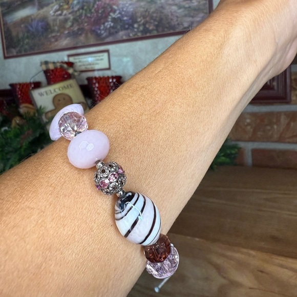 Decent Pandora Elegant Stunning Beaded Bracelet with 17 Charms - Picture 3 of 7